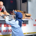 esenyurt-belediyesi-yks-maratonunda-ogrencilerin-yaninda-oldu-Dj4c1kDl.jpg