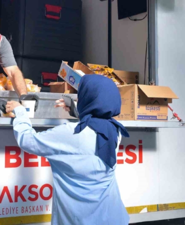 esenyurt-belediyesi-yks-maratonunda-ogrencilerin-yaninda-oldu-Dj4c1kDl.jpg