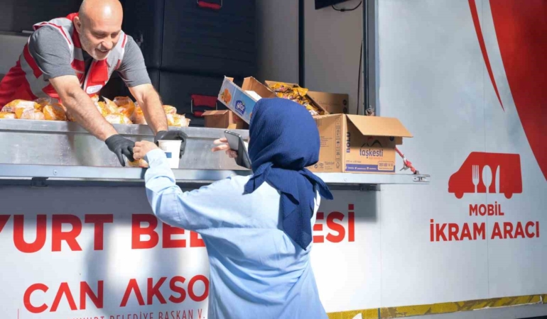 esenyurt-belediyesi-yks-maratonunda-ogrencilerin-yaninda-oldu-Dj4c1kDl.jpg