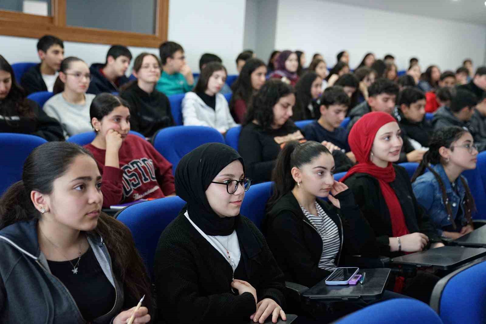 esenyurt belediyesinden genclere sinav destegi 2 TY6b3BG8