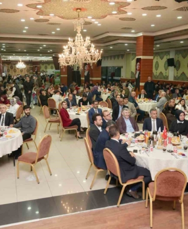 esenyurt-belediyesinden-ogretmenler-gunune-ozel-yemek-programi-SGasDQta.jpg