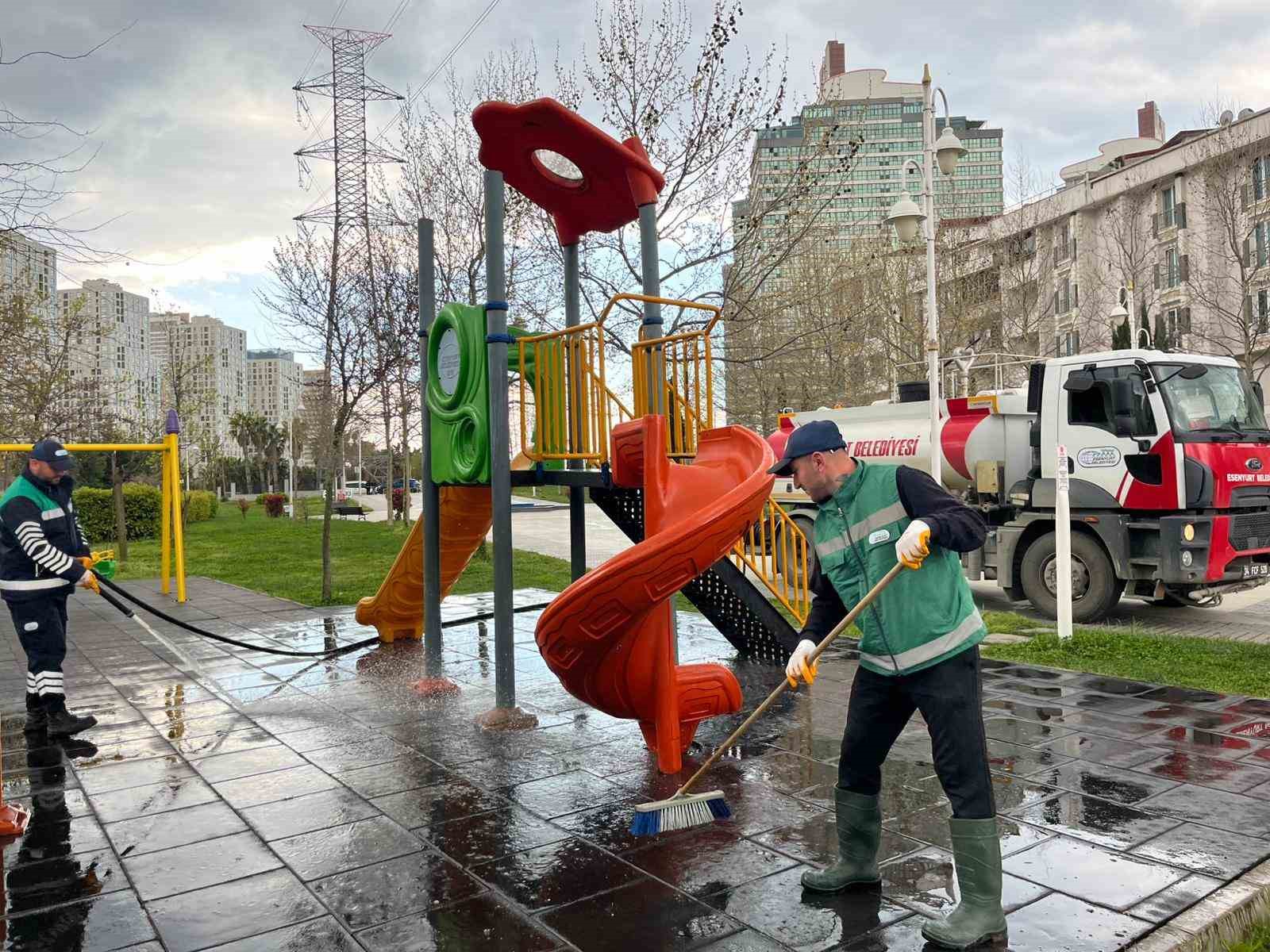 esenyurt belediyesinden yesil alanlara bahar dokunusu 3 ITQiikcm