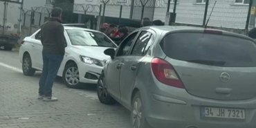 esenyurta-yol-verme-kavgasinda-kadinlar-birbirine-girdi-DA1N1iQn.jpg