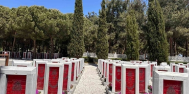 esenyurtlu-gencler-19-mayista-tarihle-bulustu-Ey6NgnnL.jpg