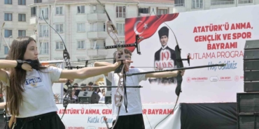 esenyurtta-19-mayis-ataturku-anma-genclik-ve-spor-bayrami-coskuyla-kutlandi-lKYVrzKM.jpg