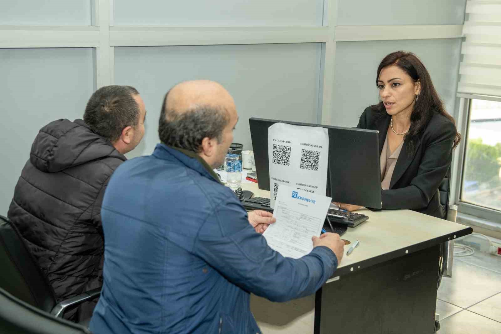 esenyurtta 3 aralik dunya engelliler gununde istihdam koprusu 20 firma yuzlerce umut 7 sUQn5y8I