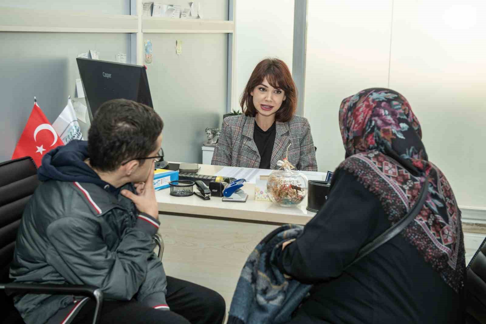 esenyurtta 3 aralik dunya engelliler gununde istihdam koprusu 20 firma yuzlerce umut 8 VtStfIEI