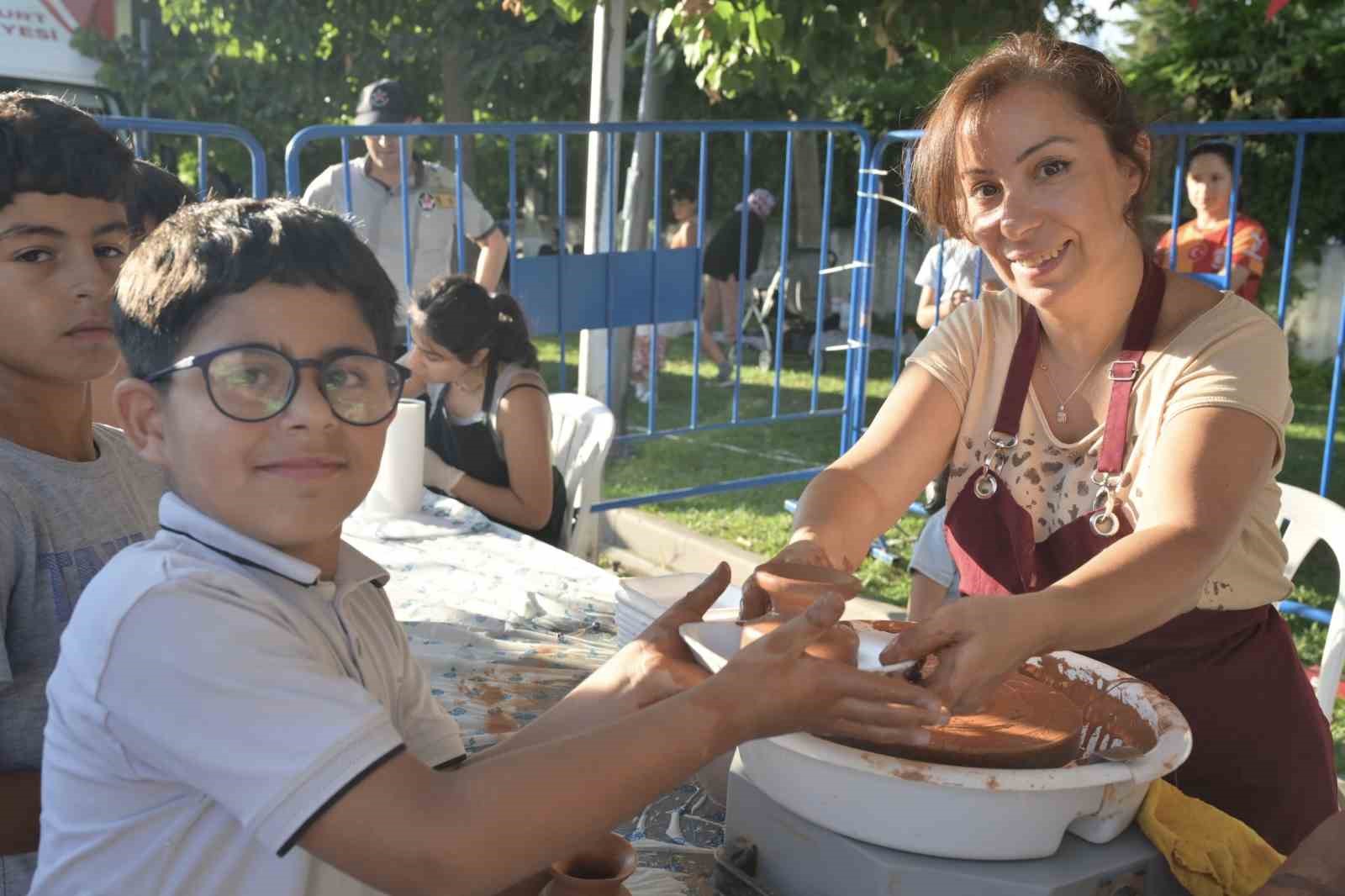 Esenyurt’ta açık hava yaz etkinliklerine yoğun ilgi 6 esenyurtta acik hava yaz etkinliklerine yogun ilgi 2 XR7WkGRJ