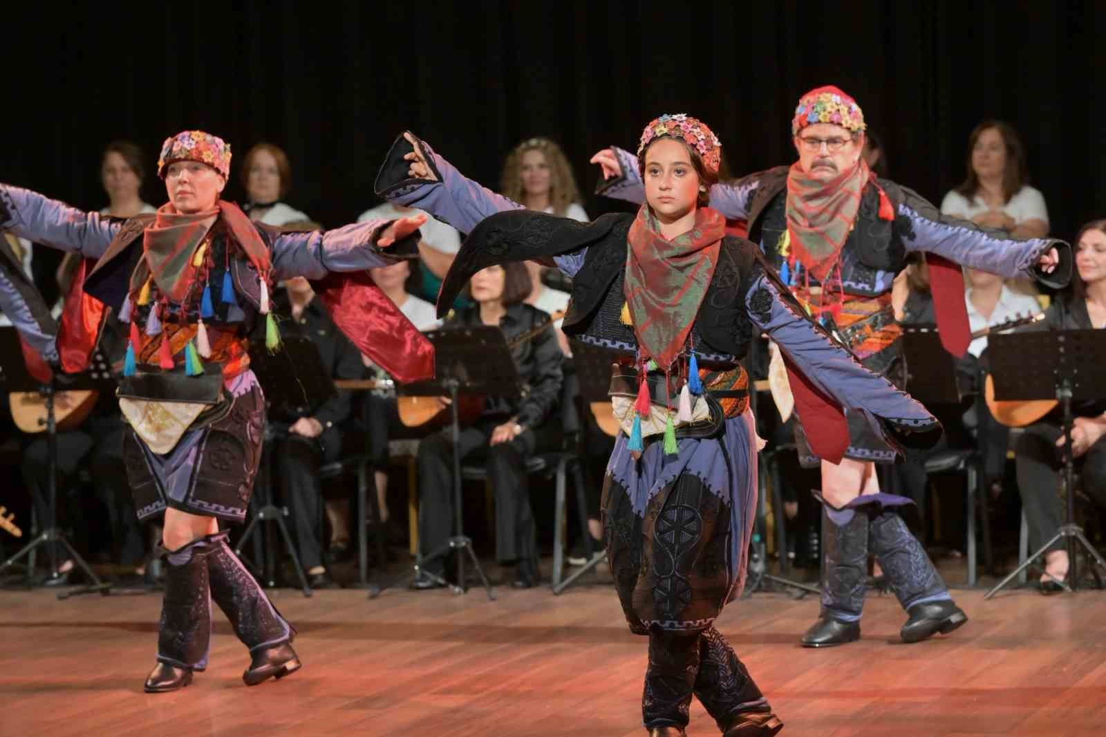 esenyurtta anadolunun kultur motifleri gecesi yogun ilgi gordu 2 CrMPJ9aX