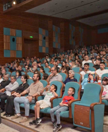 esenyurtta-anadolunun-kultur-motifleri-gecesi-yogun-ilgi-gordu-FtybRwNp.jpg