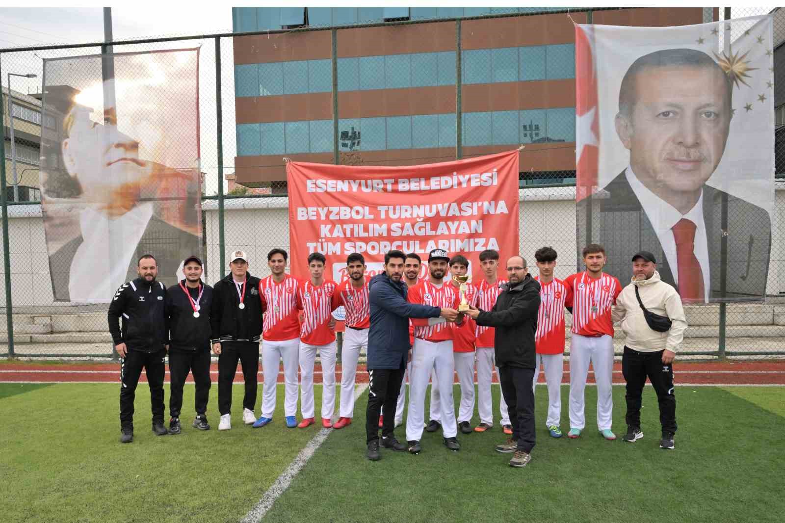 esenyurtta beyzbol heyecani 1 im9VNACY