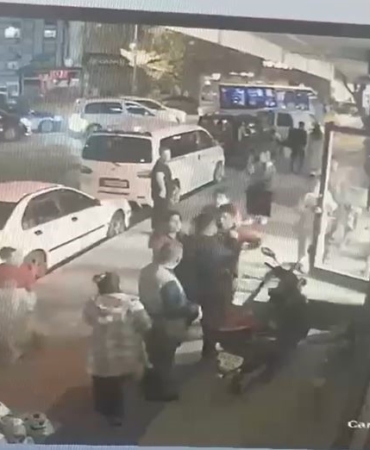 esenyurtta-engelli-adama-bicakli-saldiri-kamerada-LVkMbIKS.jpg