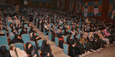 esenyurtta-filistin-hakkinda-konusmaliyiz-kapali-gise-oynadi-PQK1Mlcf.jpg