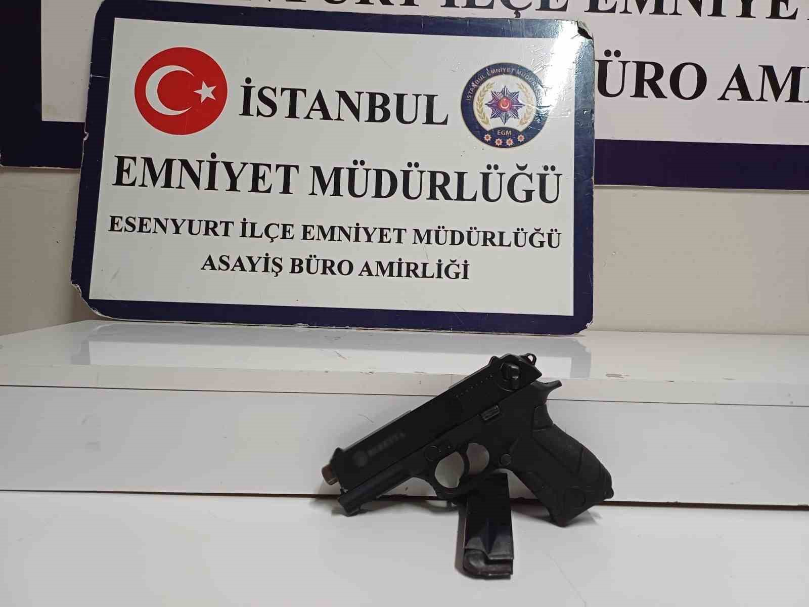 esenyurtta is yerine silahli saldiri kamerada 0
