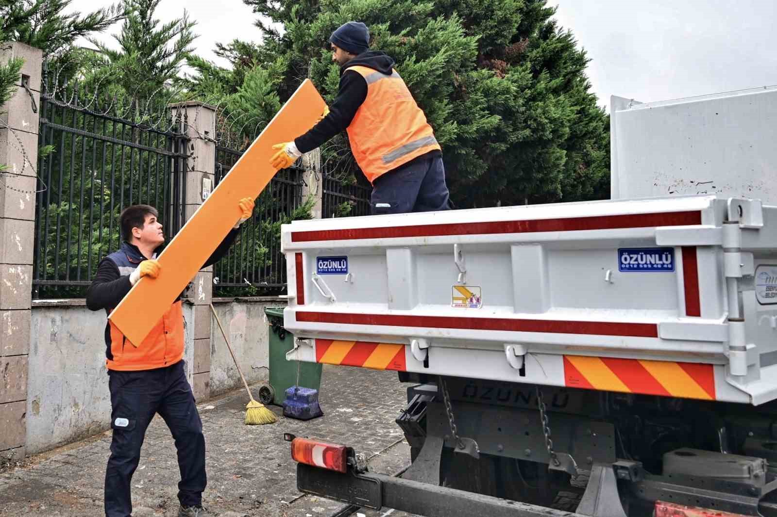 esenyurtta kullanilmis ev esyalari dogaya zarar vermeden bertaraf ediliyor 1 TPS5fs63