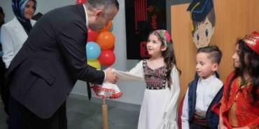 esenyurtta-miniklere-coskulu-mezuniyet-toreni-NNErlUT4.jpg
