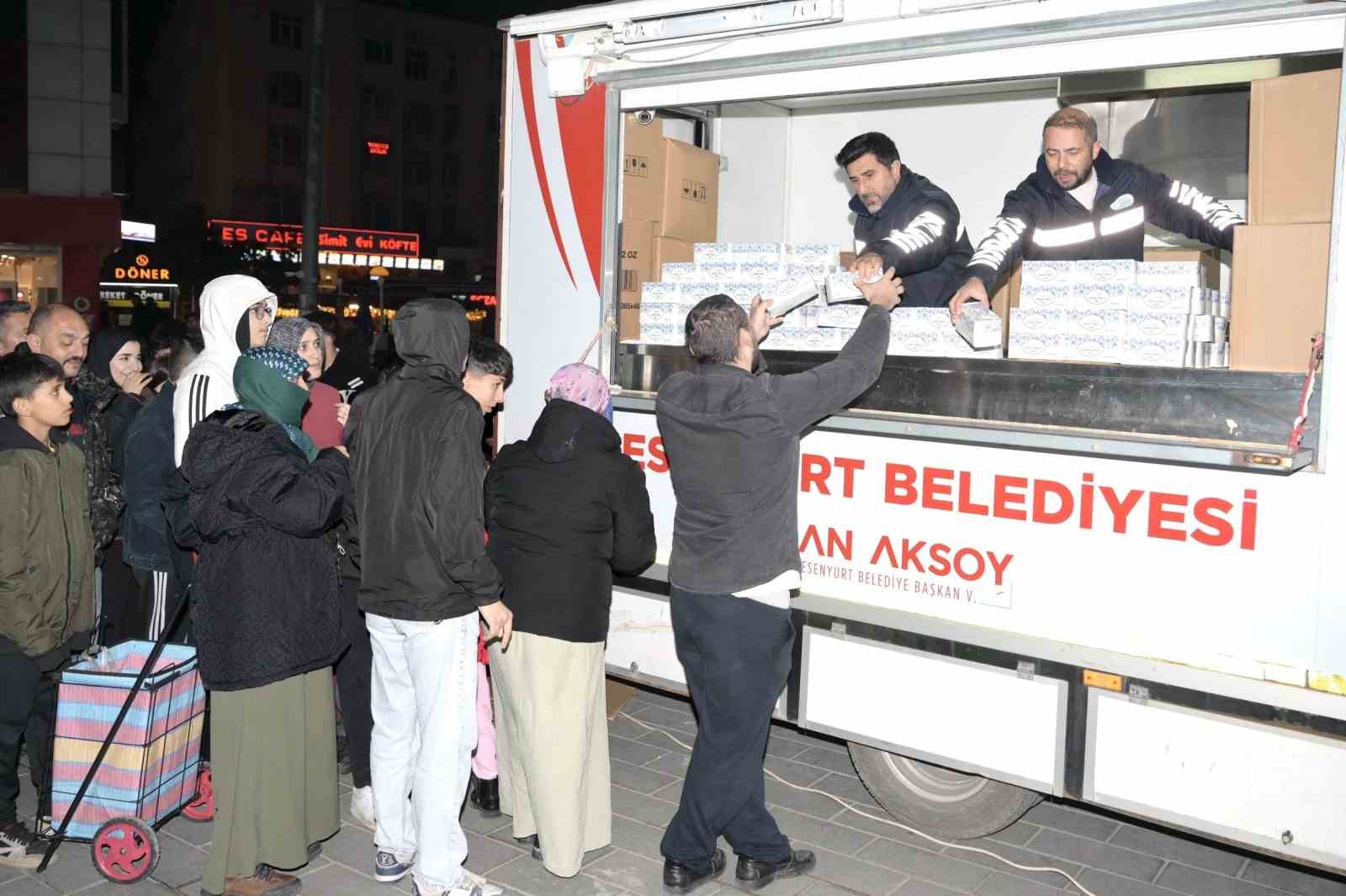 esenyurtta mirac kandilinde gonuller bir oldu 0 EI87lDVt