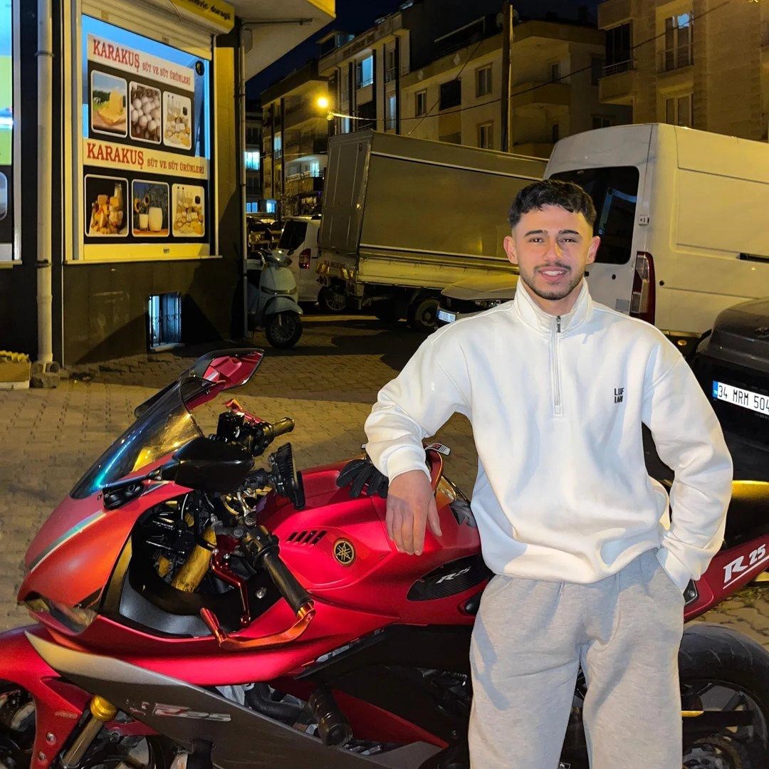 Esenyurt’ta motosiklet yolun karşısına geçmeye çalışan yayaya çarptı: 1 ölü, 2 yaralı 6 esenyurtta motosiklet yolun karsisina gecmeye calisan yayaya carpti 1 olu 2 yarali 2 cuRjf6u5