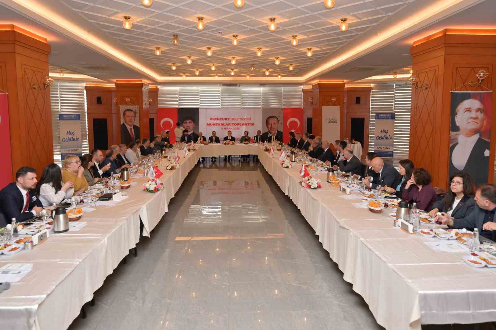 esenyurtta muhtarlardan ilce emniyet mudurlugu projesine destek 1 v6CkPeuP