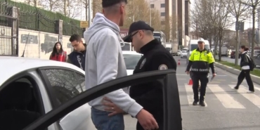 esenyurtta-okul-onu-ve-cevresinde-polis-denetimi-kfaPVvnE.jpg