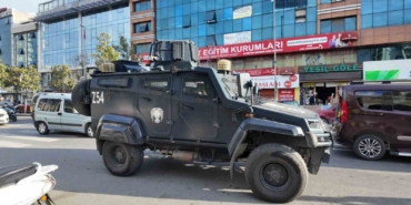esenyurtta-otele-el-bombasi-atildi-UkHnfYGD.jpg