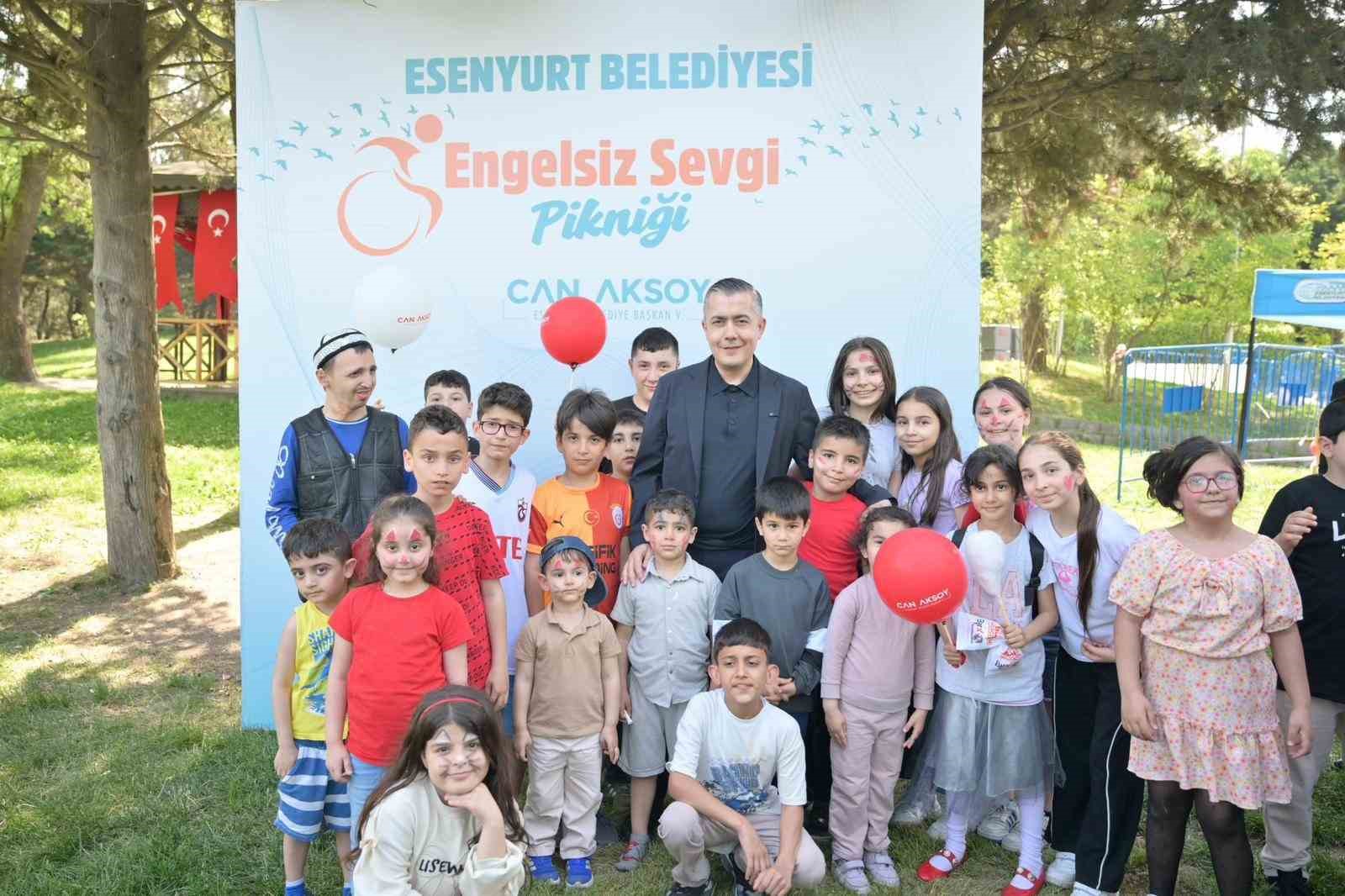 esenyurtta ozel bireyler ve ailelerine moral piknigi 3 9qP5Iggh