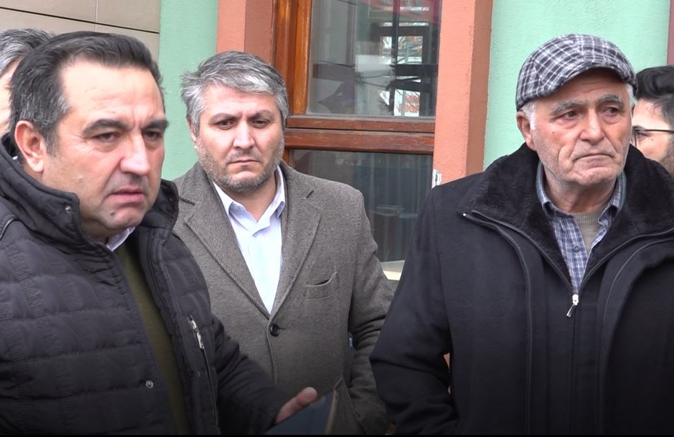 esenyurtta servis kazasinda hayatini kaybedenlerin cenazeleri teslim aliniyor 1 lGmKjCyH