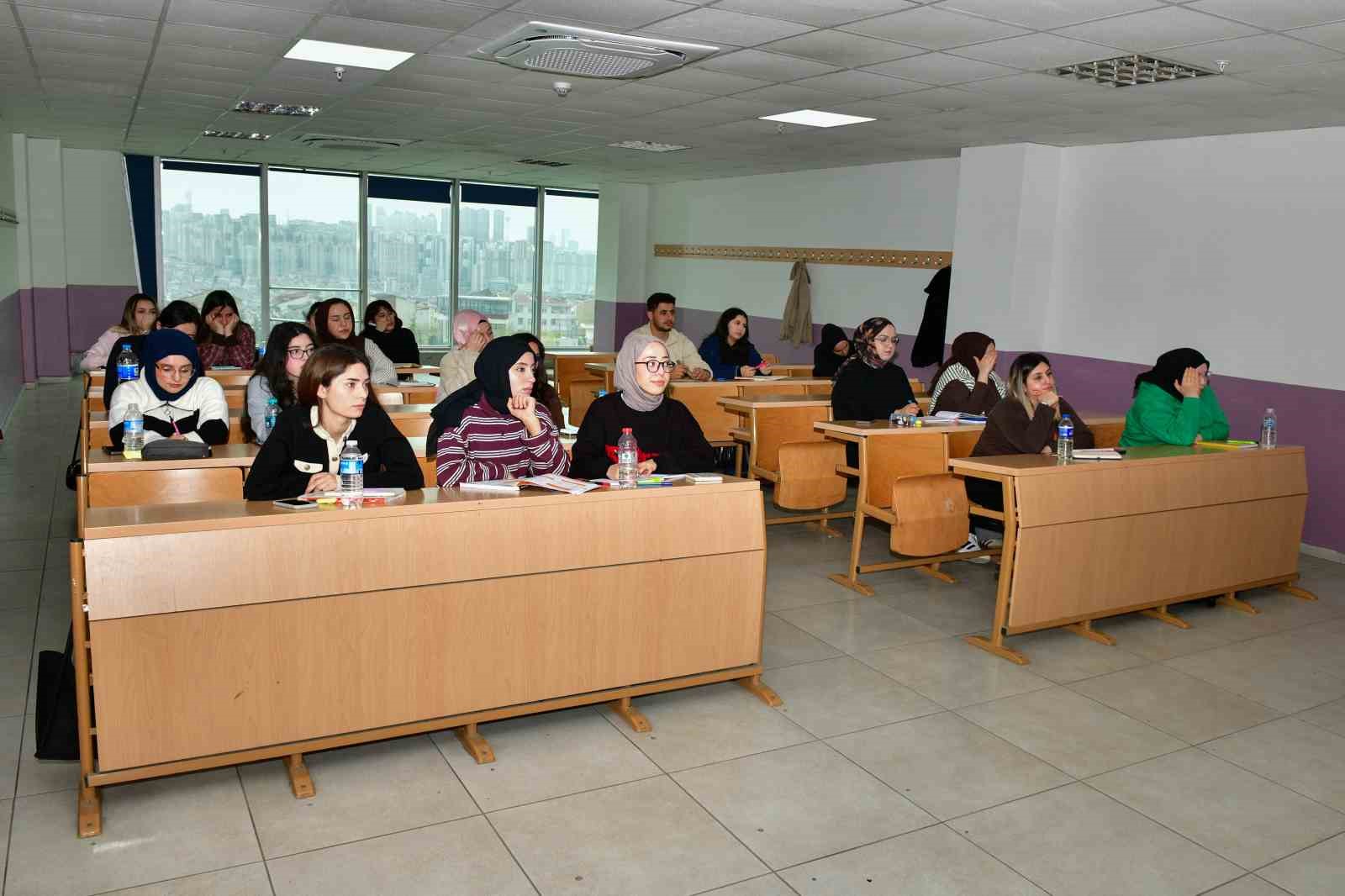 esenyurtta ucretsiz kpss ve dgs kurslari basladi 2 gJD2KZ2q