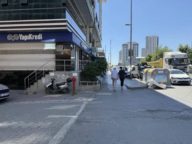 esenyurtta yapi kredi bankasi subesine silahli saldiri 3