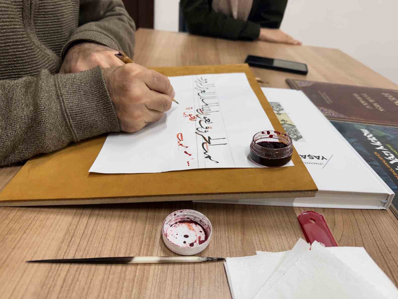esenyurtta yeni hattatlar yetisiyor 2 g73UmkT8