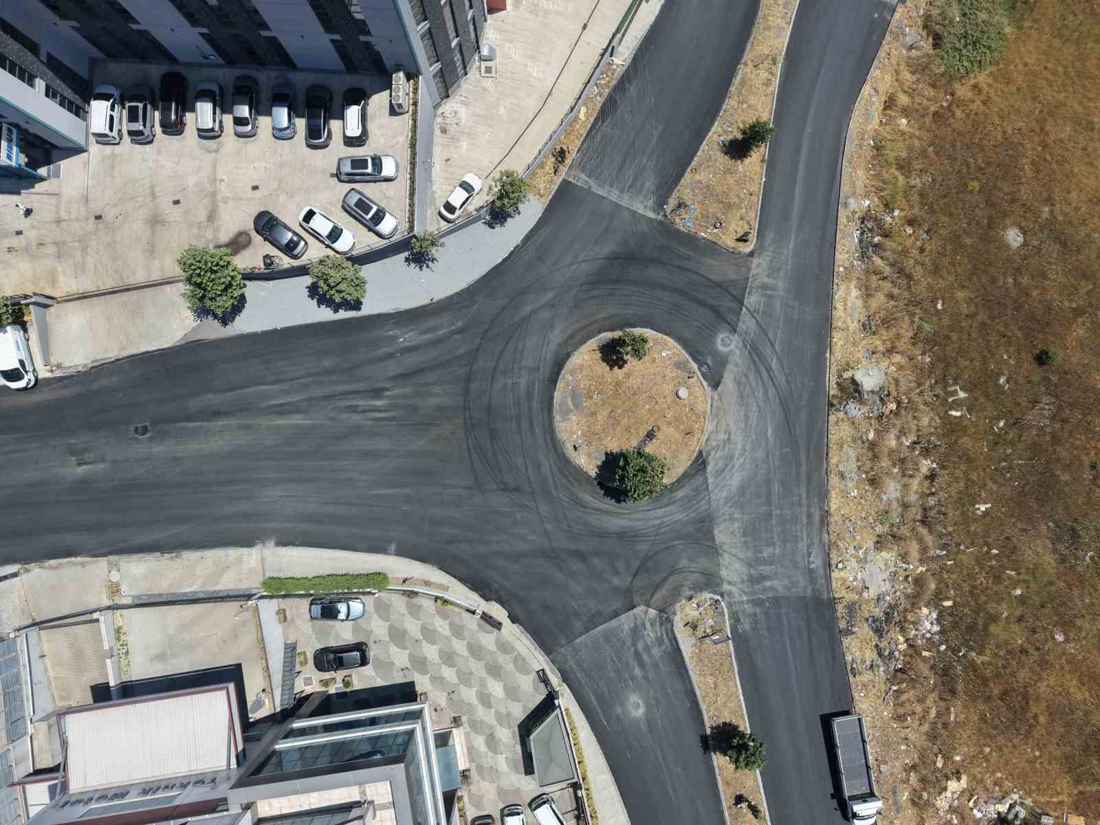 esenyurtta yol yenileme calismalari araliksiz suruyor 5 lF5kceaf