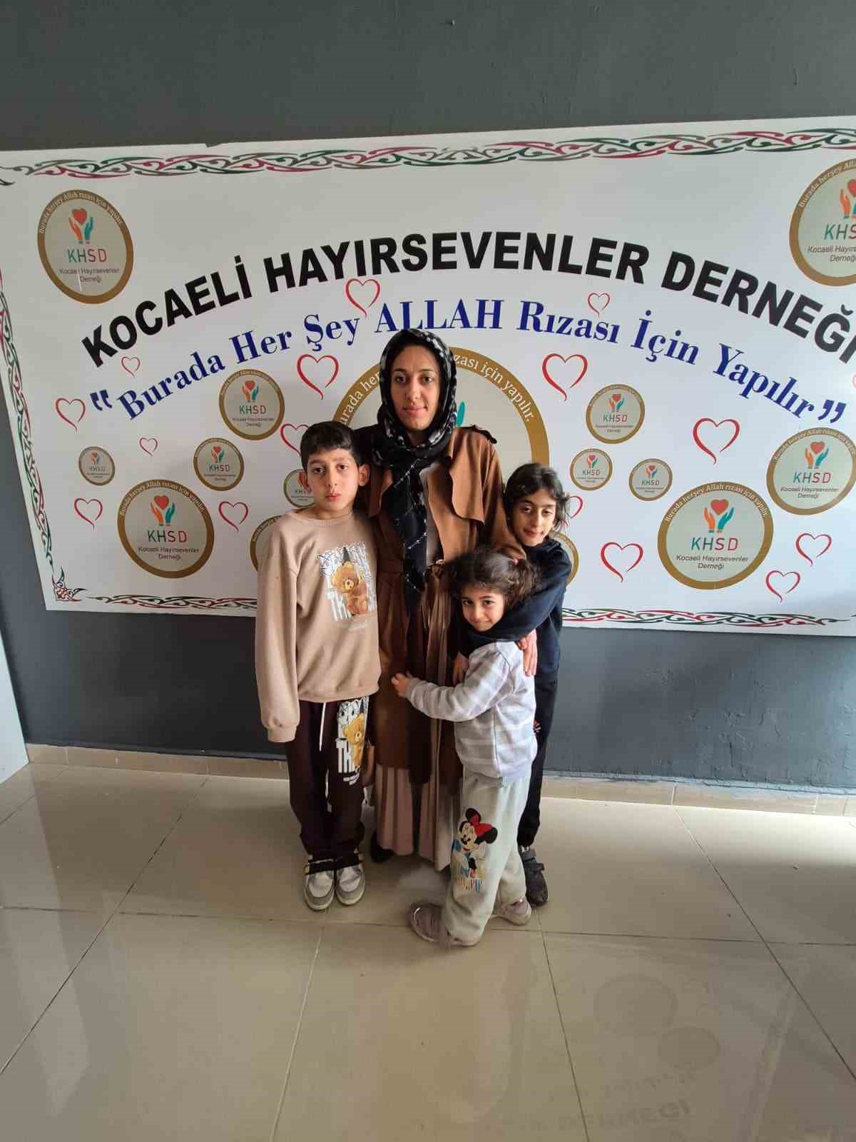 esi cezaevine giren kadin cocuklariyla birlikte hastane mescidine sigindi 6 FYgXVyUj