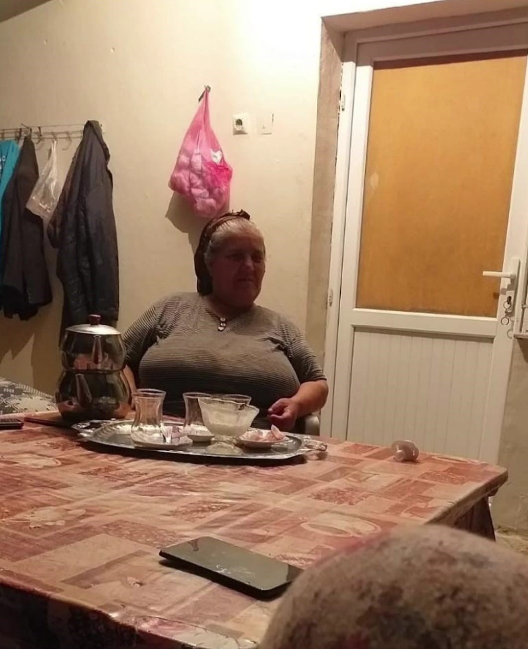 esi tarafindan baltayla oldurulen kadinin kimligi belli oldu 1 GkQYBcTc