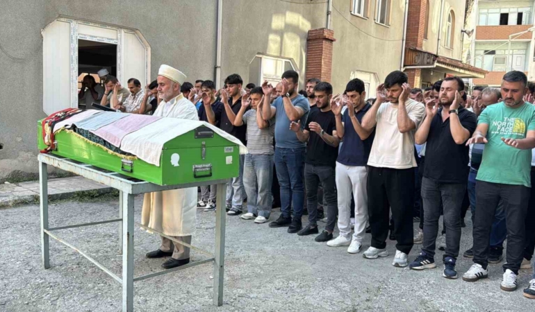 esi-tarafindan-oldurulen-3-cocuk-annesi-kadin-topraga-verildi-vbDPbHq9.jpg