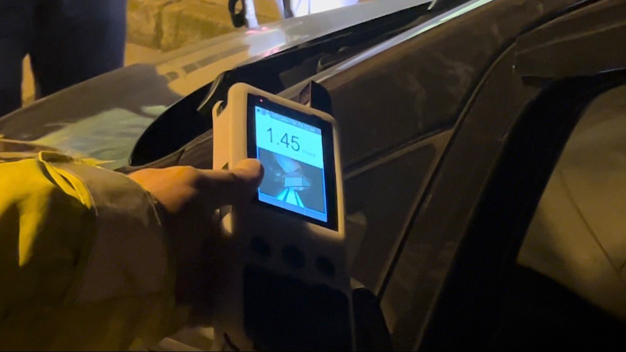 esim gelmeden aractan inmem dedi 145 promil alkollu cikti 1 aYEumNVE