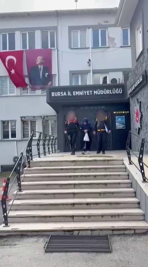 Eşini 15 parçaya ayıran sanıktan şoke eden savunma: "Çok kolay oldu" 6 esini 15 parcaya ayiran saniktan soke eden savunma cok kolay oldu 2 c9vsOK4K