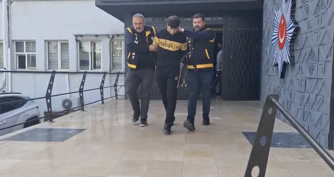 esini 45 yerinden bicaklayan cani koca tutuklandi 0 NXehAPle