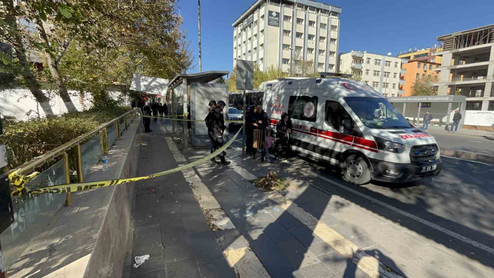 Eşini rahatsız eden adama tuzak kurup ayağından kurşunladı 5 esini rahatsiz eden adama tuzak kurup ayagindan kursunladi 1 QQJRWXaN