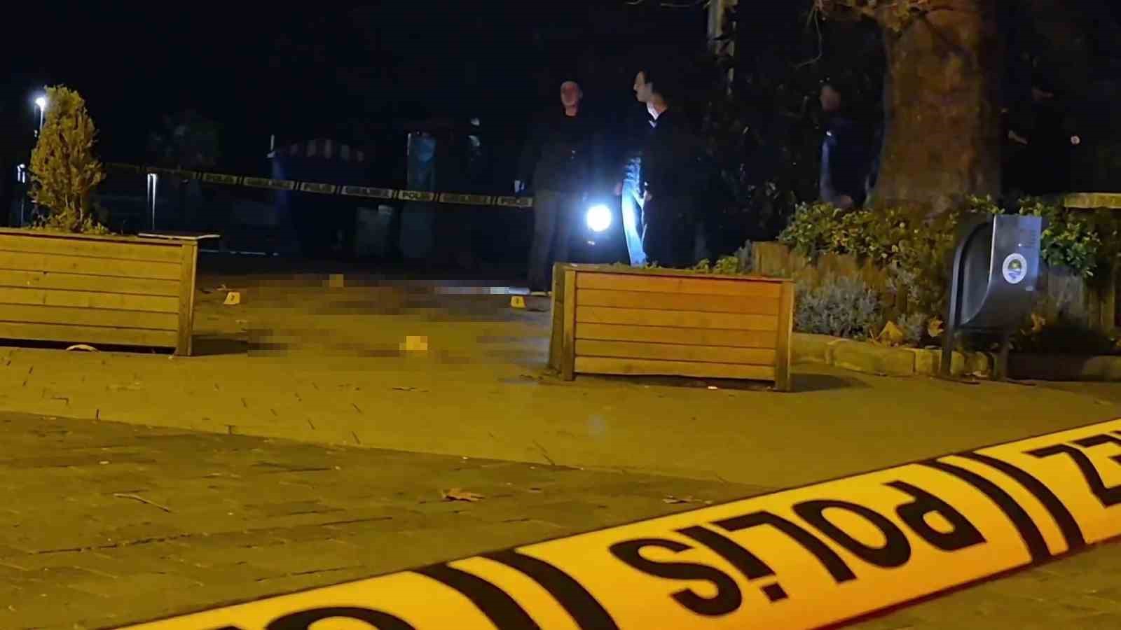 esinin dayisini bicaklayarak olduren sanik demir sopayla saldirdi korkutmak icin bicagi savurdum 0 UQuI9HCG