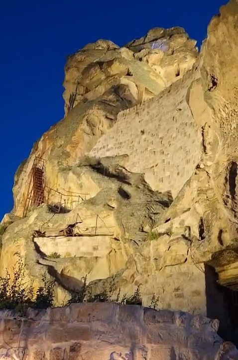 Eşinin dikkati faciayı önledi 5 esinin dikkati faciayi onledi 1
