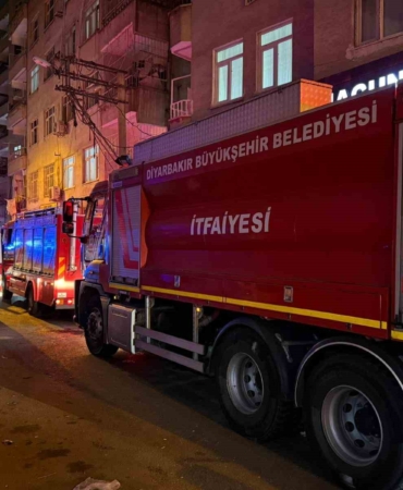 esiyle-tartisti-evini-atese-verdi-tp6rinJG.jpg