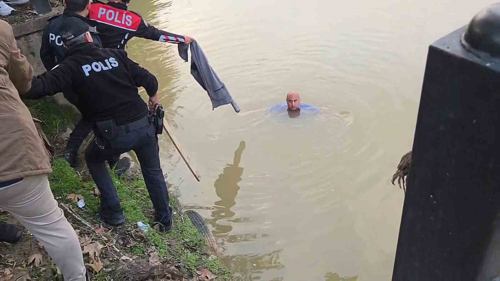 esiyle tartisti irmaga atladi 2 y1vuUGap