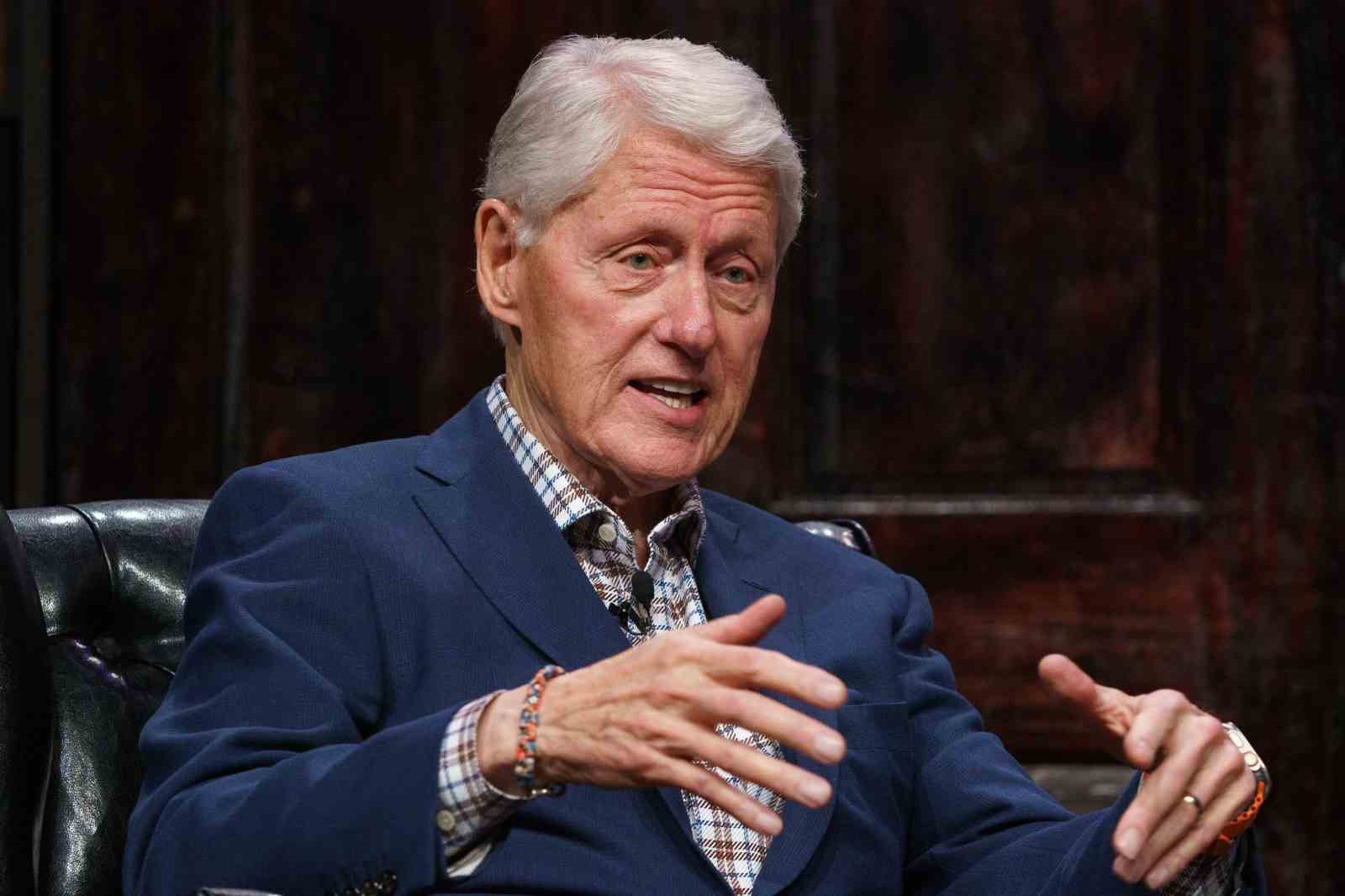 Eski ABD Başkanı Clinton: "(Epstein dosyaları) Hiçbir şey görmedim, yanlış olan hiçbir şey yapmadım" 4 eski abd baskani clinton epstein dosyalari hicbir sey gormedim yanlis olan hicbir sey yapmadim 1tJNR8Nj