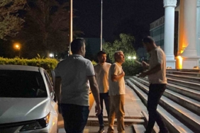 Kayseri’de hafif ticari araç takla attı: 1 yaralı 2 thumbnail
