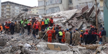 eski-belediye-baskani-erkala-depremde-yikilan-binayla-ilgili-davada-4-yil-hapis-Gb9IyU6w.jpg