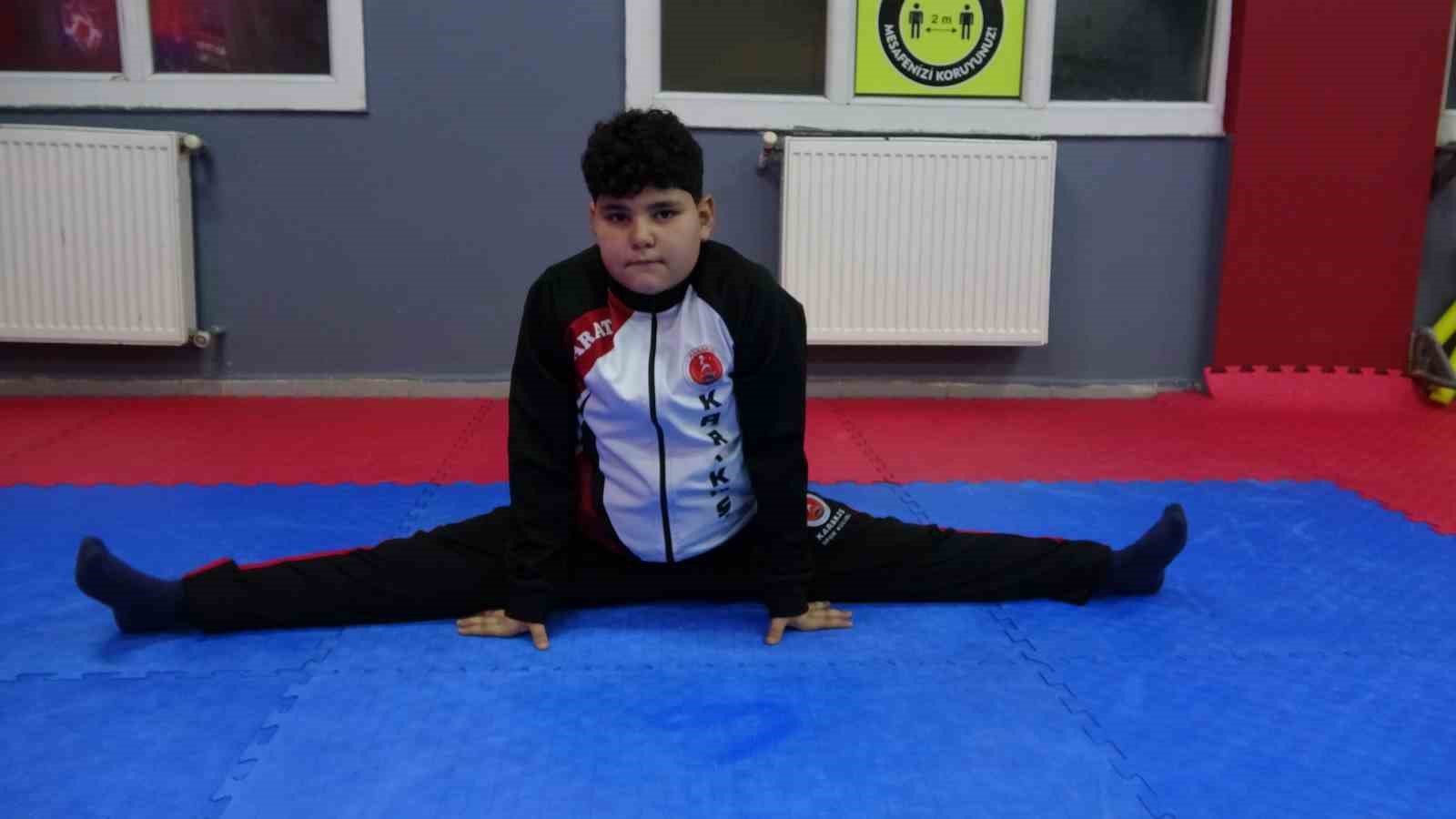 Eski boksör babanın minik sporcu çocukları karatede Türkiye zirvesine çıktı 6 eski boksor babanin minik sporcu cocuklari karatede turkiye zirvesine cikti 2 J19WJ2gd