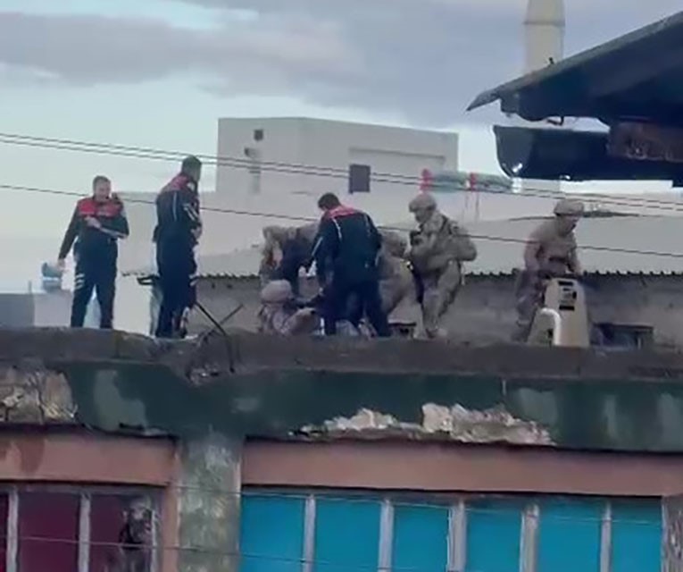 eski calistigi is yerini basip 4 kisiyi vuran sahis catida yakalandi 1 sEnQ8aPA