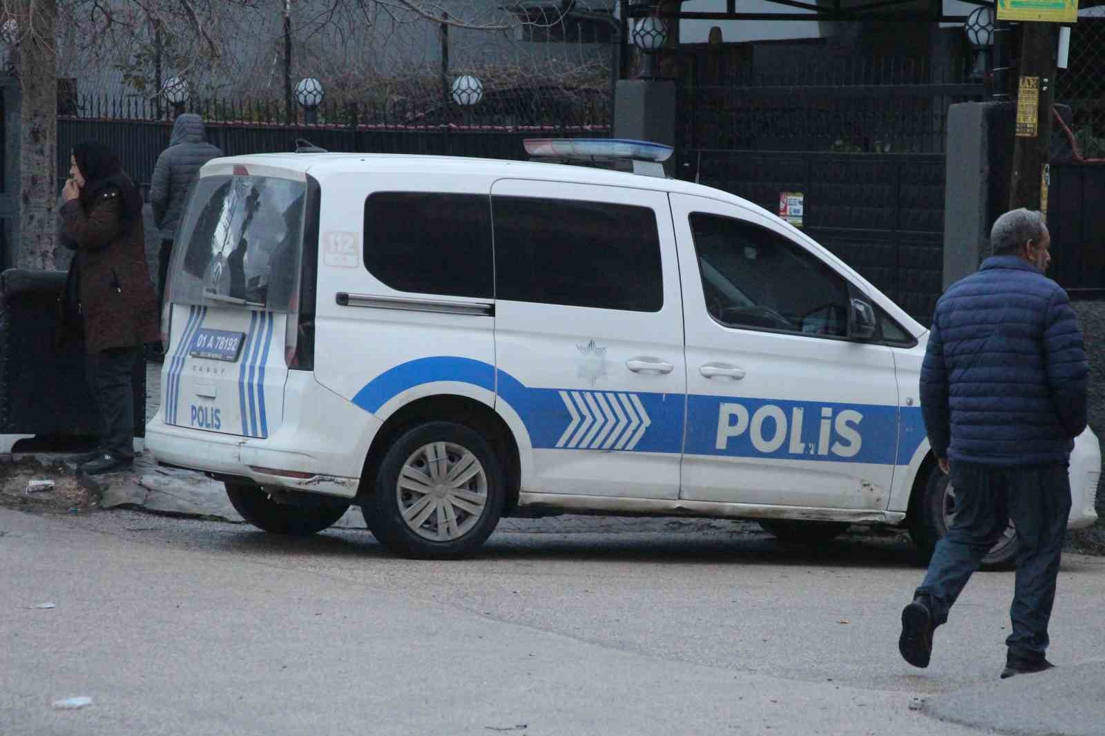 eski calistigi is yerini basip 4 kisiyi vuran sahis catida yakalandi 6 suEJZX52