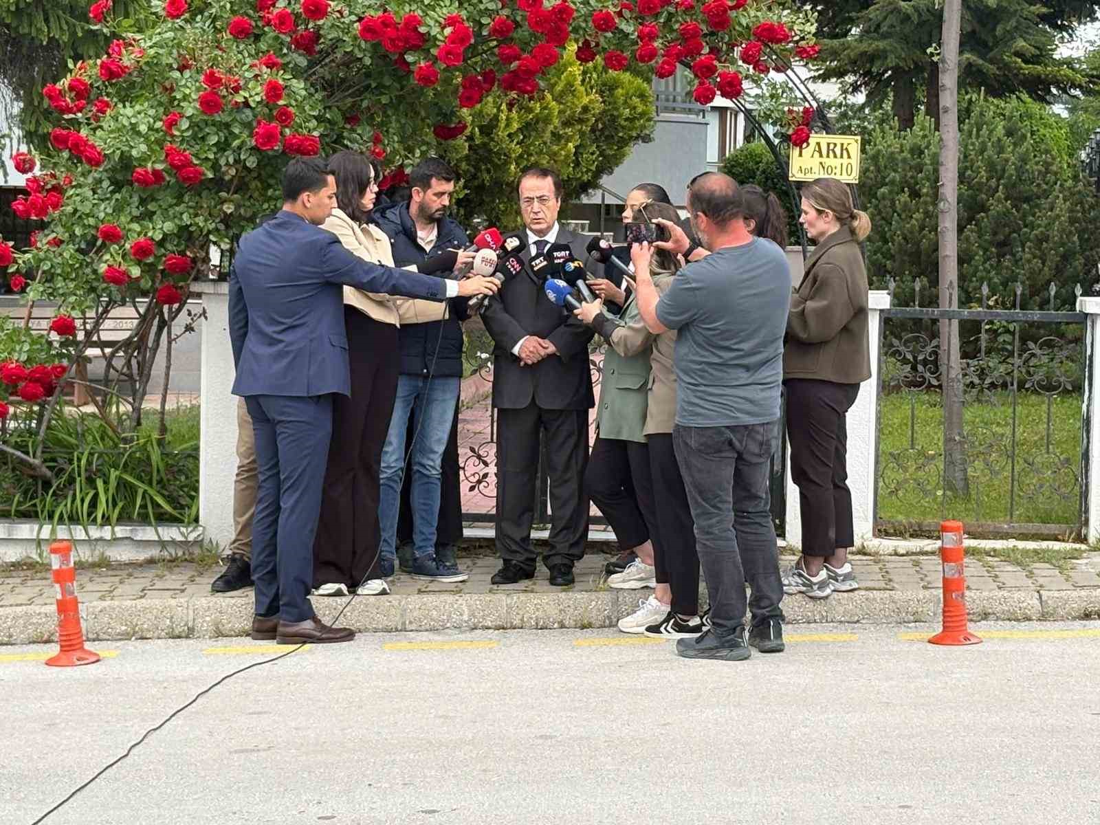eski chp ankara milletvekili ates kilicdaroglu ile gorustu 0 ivV5euc9