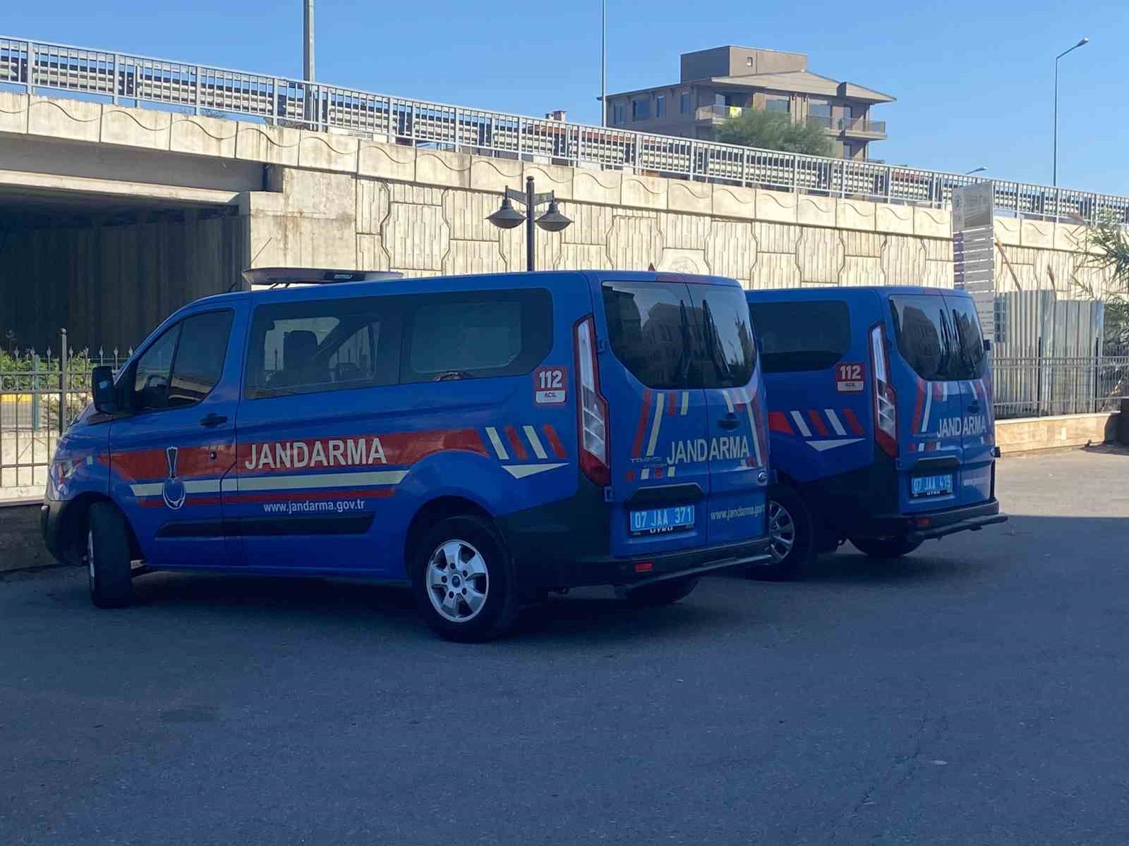 eski chp ilce baskani ve dsi 13 bolge mudur yardimcisi rusvet sorusturmasinda tutuklandi 1 XCW3AAAj